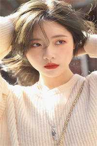发现摄像头后，老婆闺蜜找上门