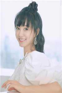 赚钱成首富：从云养女帝开始