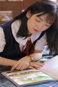 重生天灾后，打造人类堡垒