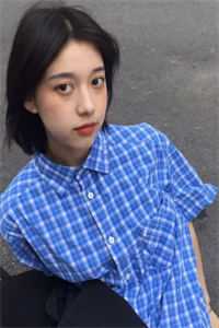 开局女帝为师，我出师便天下无敌