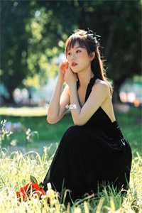 李雪李雪健的那个水浒传李雪健高俅的扮演者