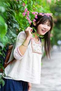 容妃又花痴了