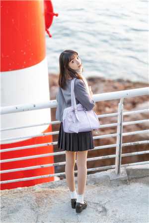 权臣家的小农女是福星