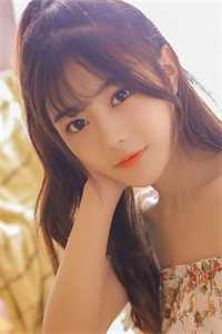 闪婚军区大佬后，她被宠成小娇妻
