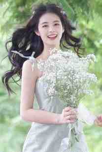 重生：开局收获校花妈妈大师级秘书！