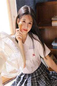 全校公敌！和美女老师谈恋爱