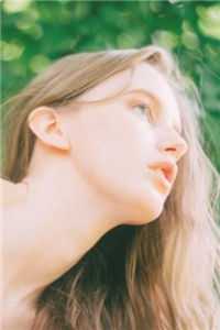 敢伤我美女老板，先打败我
