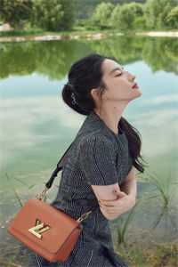 追回夫人后，疯批他宠妻上瘾