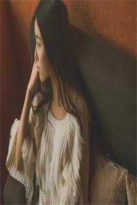 八零泼辣女，嫁个医生养崽崽
