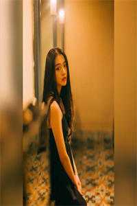 全校公敌！和美女老师谈恋爱