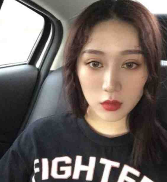 豪门：谁说总裁他不近女色