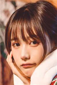 大人快去追！妖娆美人又逃跑啦