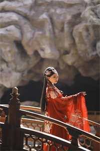 离婚后，少奶奶走上了人生巅峰