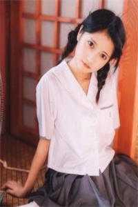 重生后，大佬在校园成国民女神