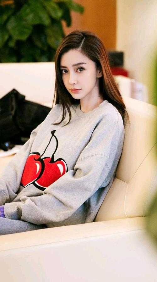 和身旁保镖闪婚后，大小姐上头了