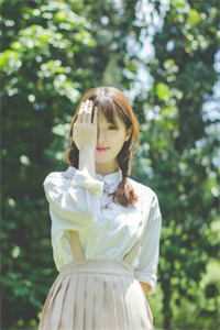 重生后，疯批美人每天都在撩人攻心