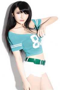 离婚后，高冷美女总裁跪求复合