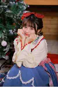 新婚夜，废物娇妻变大佬！