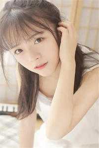 禀告首辅，夫人她又去给你物色美女了