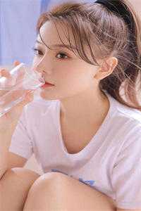 一家都是炮灰？她靠科研逆天改命(陆微尘林昭笛)免费小说全本阅读_免费阅读无弹窗一家都是炮灰？她靠科研逆天改命陆微尘林昭笛