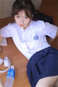 从拿下绝色老板娘开始