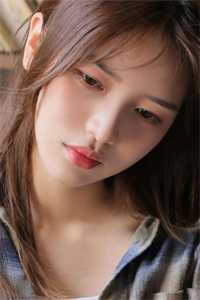 禀告首辅，夫人她又去给你物色美女了