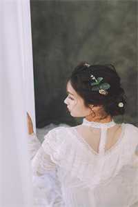 软酥腰，娇妾媚骨生香