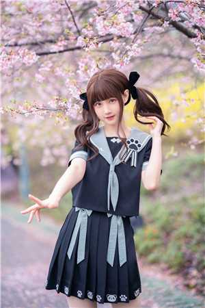 不争不抢，秀女入宫做了娘娘
