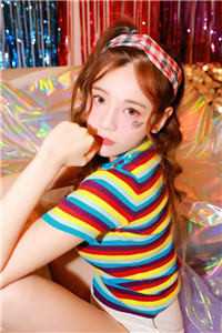 活成前任白月光后，她桃花朵朵开