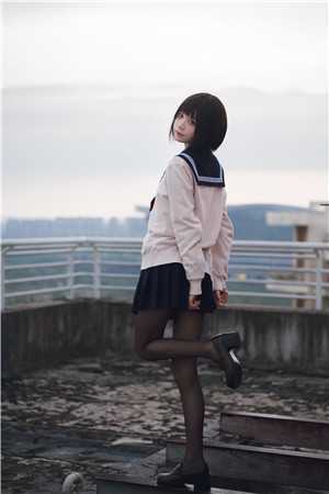 海王悔婚当日,美貌教授求娶我