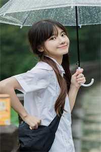 穿越以后，我在三国呼风唤雨
