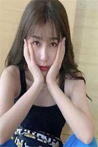 皇上！娘娘她又去整治后宫了