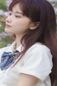 活成前任白月光后，她桃花朵朵开
