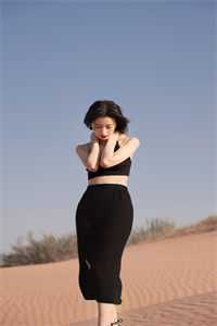 流落荒岛后，我的人生开挂了