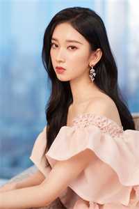 活成前任白月光后，她桃花朵朵开