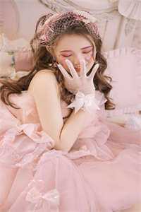 夫君宠妾灭妻，我转头嫁权臣
