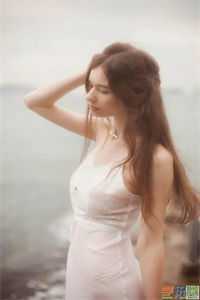 美人似香