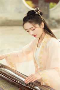 青云红颜香