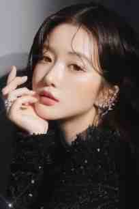 重生成痴傻千金后，她又美又飒