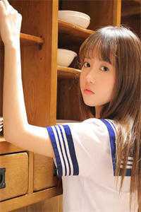 扶女帝上位后，她当朝赐死我