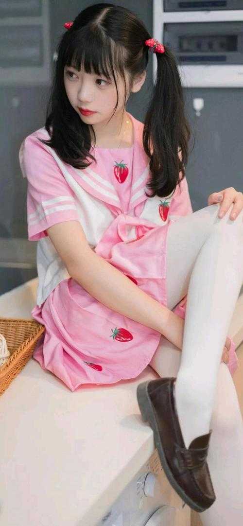 只愿再也不识君