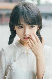 穿成霸总妻，我炮灰碾压女主角！