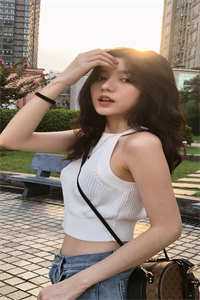 家徒四壁：女教授向我求婚