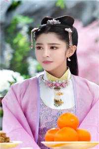 重生后闪婚首长，易孕军嫂养崽忙