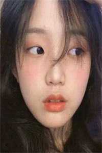 替嫁后，医妃她被暴虐王爷爆宠