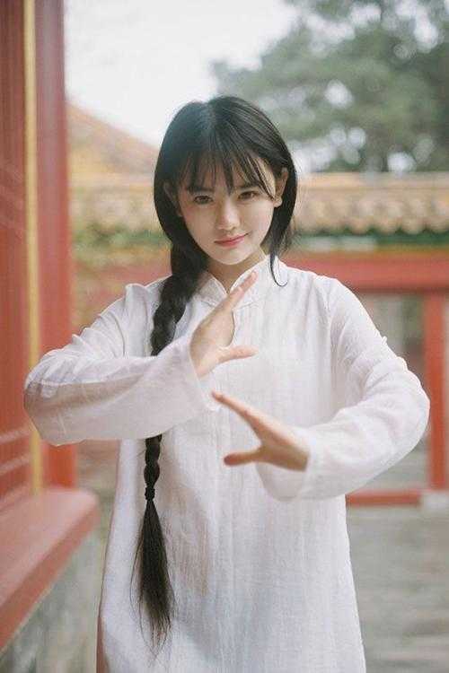 权臣小叔子兼祧两房，亡夫现身了