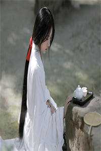 我和女儿都死后，妻子悔疯了