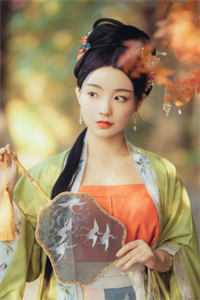 结婚前夕，女友和竹马领证了