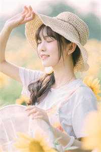 桃花无意伴寒春