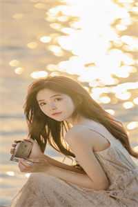 替闺蜜把她儿子养大成才后，她却疯了